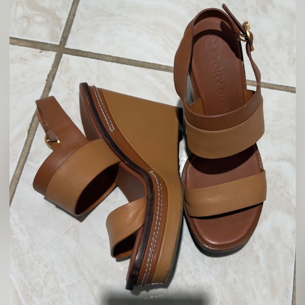 Tory Burch Selby Tan 120mm Leather Wedge Sandals